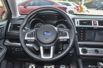 2016款傲虎 2.0T自动尊贵版