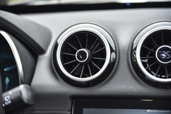 2016款凯翼X3 1.6L自动智联IV版