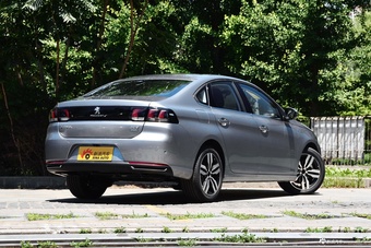 2018款标致308  350THP 自动尊贵版