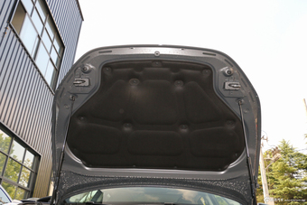 2018款领克02 1.5T自动两驱耀Pro版