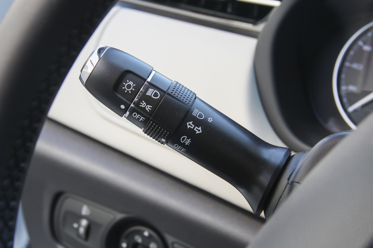 2018款艾瑞泽GX 1.5T CVT型色版