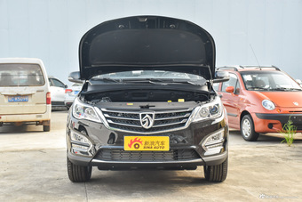 2016款 宝骏560 1.5T手动精英型