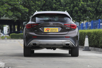 2017款英菲尼迪QX30 1.6T自动两驱运动版