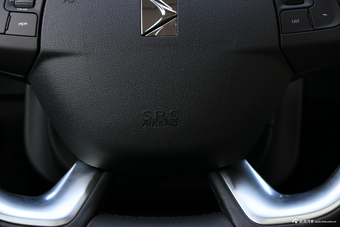 2018款DS 5LS 1.6T自动30THP尊贵型