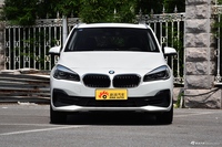 2018款宝马2系225i 2.0T自动尊享型M运动套装