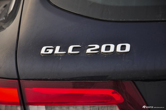 2017款奔驰GLC200 2.0T自动 4MATIC 