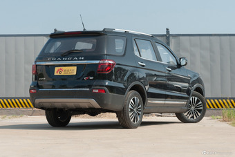 2017款长安CX70T改款 1.5T自动尊擎版