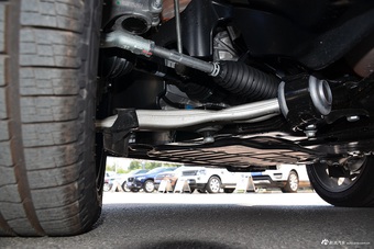 2016款揽胜极光2.0T自动倾橙限量版