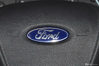 2017款福睿斯1.5L手动舒适型