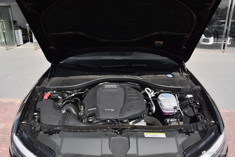 2018款奥迪A6L 2.0T自动30周年年型 35 TFSI 运动型图片