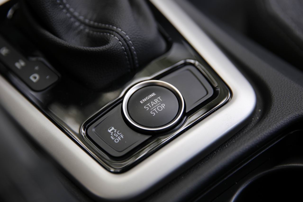 2017款观致3GT 1.6T自动顶配