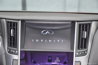 2016款英菲尼迪Q50L 2.0T自动悦享版