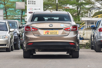 2016款骏派A70 1.6L自动豪华型 