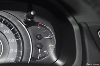 2015款CR-V 2.4L自动四驱豪华版