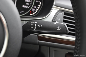 2018款奥迪A6L 40 e-tron