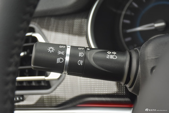 2017款哈弗H2 1.5T手动两驱精英型蓝标