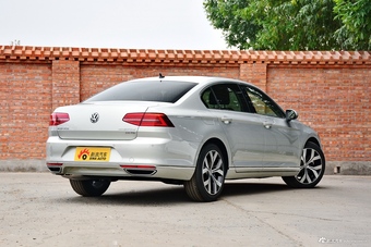 18款大众迈腾 330TSI DSG 尊贵型