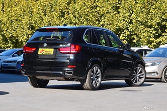 2018款宝马X5 3.0T 自动xDrive35i M运动豪华型