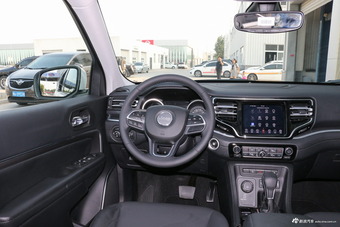 2018款大指挥官2.0T自动四驱臻享版