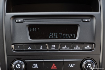 2016款宝骏560 1.8L 手动超值型