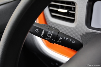 2017款吉利远景X1 1.3L 自动乐趣版