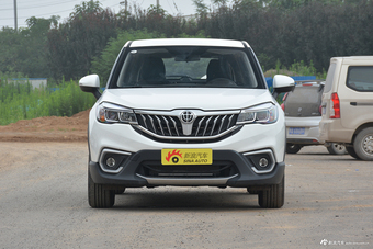 2017款中华V3 1.5L手动精英型