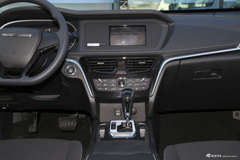 2017款启辰T90 2.0L自动CVT风尚版