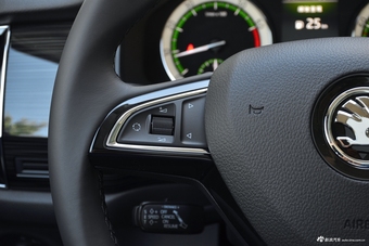 2018款柯迪亚克2.0T自动380TSI四驱旗舰版7座