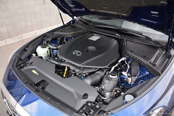 2017款英菲尼迪Q60 2.0T自动豪华版