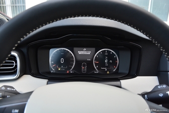 2017款领克01 2.0T自动两驱耀Pro版