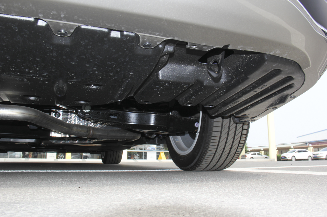 2018款雷克萨斯ES 2.5L自动300h卓越版