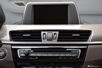 2018款宝马X1 2.0T自动xDrive20Li尊享型