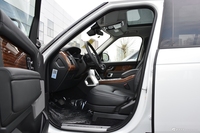 2018款揽胜3.0L自动V6 SC Vogue SE创世加长版