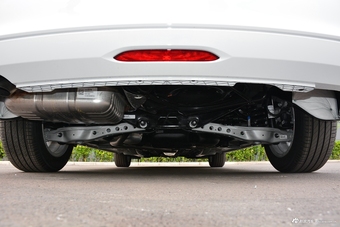 2018款别克GL6 1.3T自动18T豪华型5座