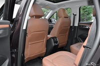 2016款宝沃BX7 2.0T自动 6座四驱旗舰型