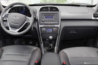 2015款瑞虎3 1.6L手动智尚周年运动版 钻石银