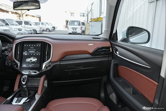 2018款中华V6 1.5T手动豪华型