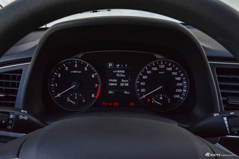 2016款领动 1.6L自动智炫豪华型 