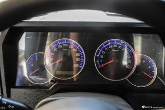 2016款战旗2.0L手动角斗士豪华型 国IV