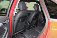 2017款奥迪Q3 2.0T自动35 TFSI风尚型