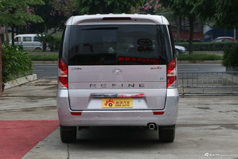 2016款瑞风M5 2.0T自动汽油商务版