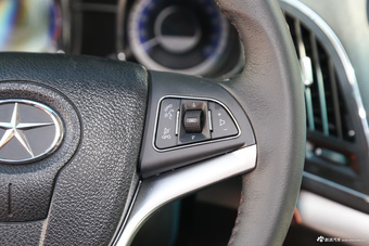 2015款瑞风S5 1.5T自动精英型