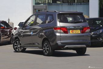 2017款启辰M50V 1.5L手动XL舒适版