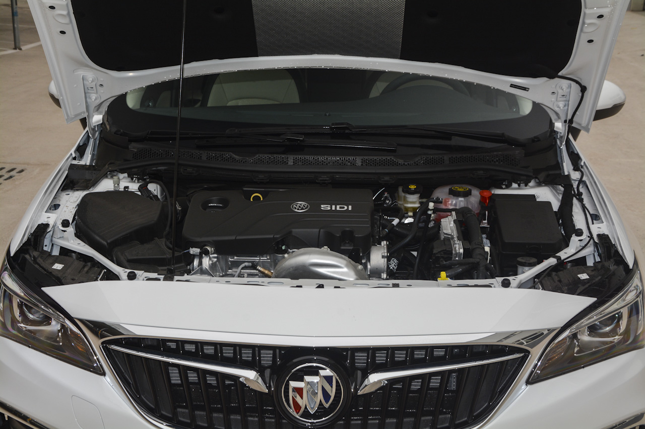 2018款威朗两厢1.5L自动领先型15S图片