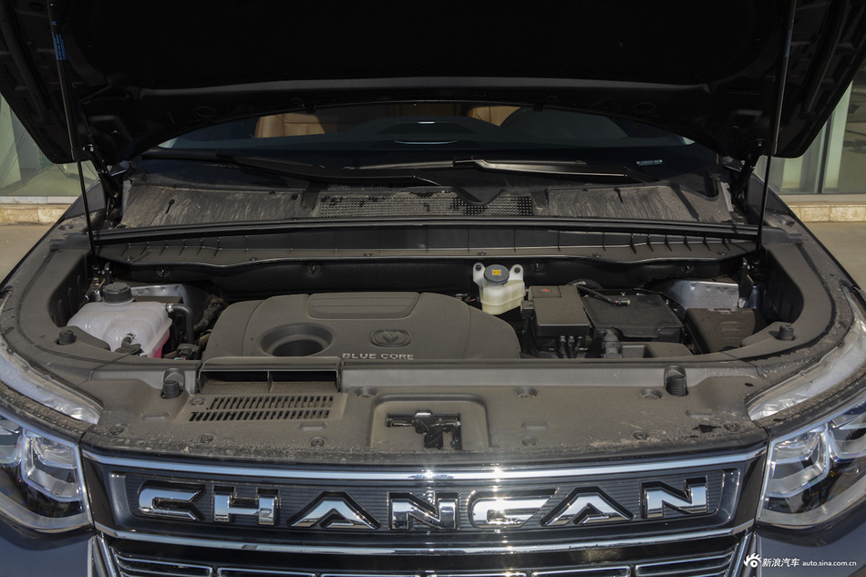 2017款长安CS95 2.0T自动四驱智尊版