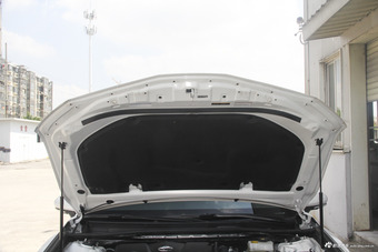 2018款凯美瑞2.5HQ自动旗舰版