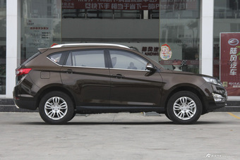 2016款陆风X5 Plus 1.5T手动创领版