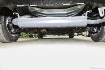 2016款海马V70 2.0L手动适·畅型 6座