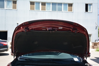 2016款天籁2.5L自动 XL-UpperNAVI Tech智尊版