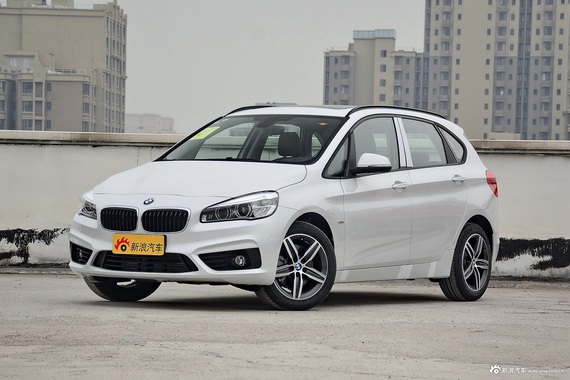 2016款宝马1.5T自动218i运动设计套装